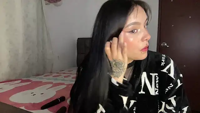 salome_polaniiee Chat XXX live