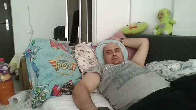 vitalik66679's Webcam Show