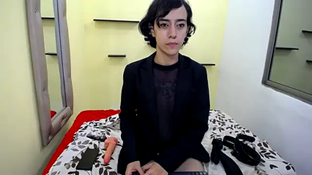 romina_white18 webkamerás műsora