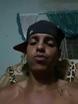 Aleexxx_2005 Chat XXX in diretta