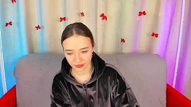 VasilisaTheWiseX Adlı Modelin Canlı XXX Sohbeti