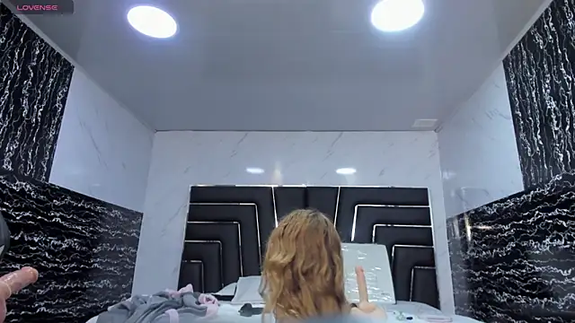 Ladyy_Scarlett – Naživo XXX chat