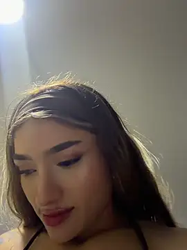 Arianavillada's Live XXX Chat
