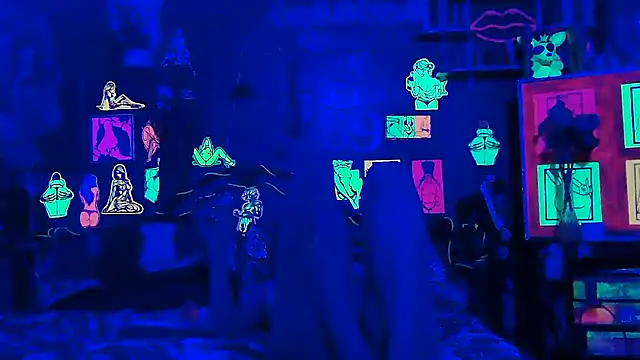 Splash_Queen420's Live XXX Chat