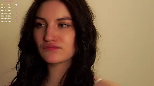 Živý XXX chat LeanaMolski