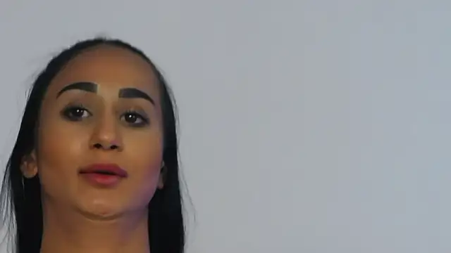 LexxyPlay Adlı Modelin Canlı XXX Sohbeti