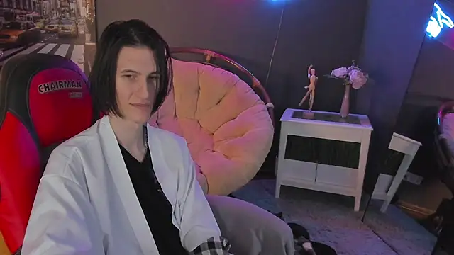 Klaude_Jam Chat XXX in diretta