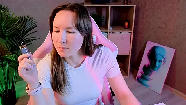 SindieStormm's Live XXX Chat