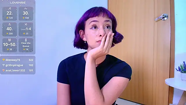 tati_cardenas: онлайн-секс-чат
