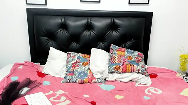 WandaRosse Adlı Modelin Canlı XXX Sohbeti