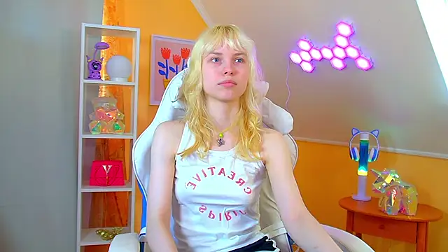 Chat XXX en directo de HannahHollis