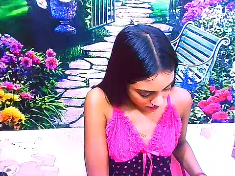 IndianPretty14u2Luv Live XXX Chat