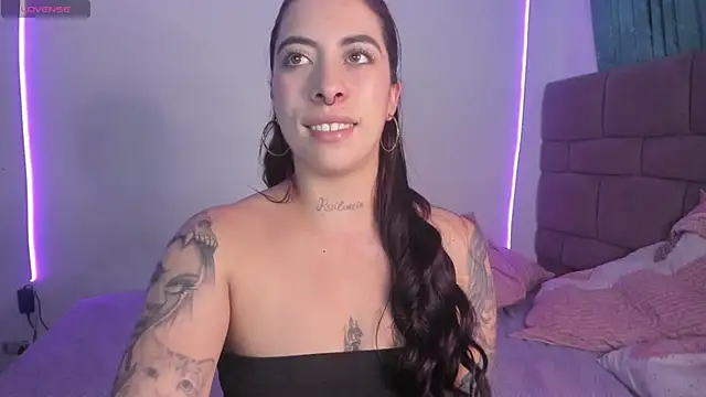 maazikeenx's Live XXX Chat