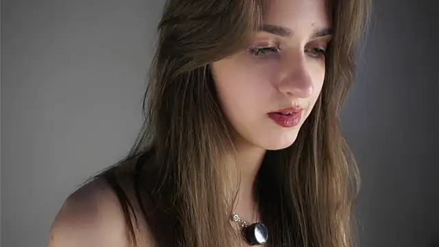 Chatroom XXX en direct de ClarineCasebolt