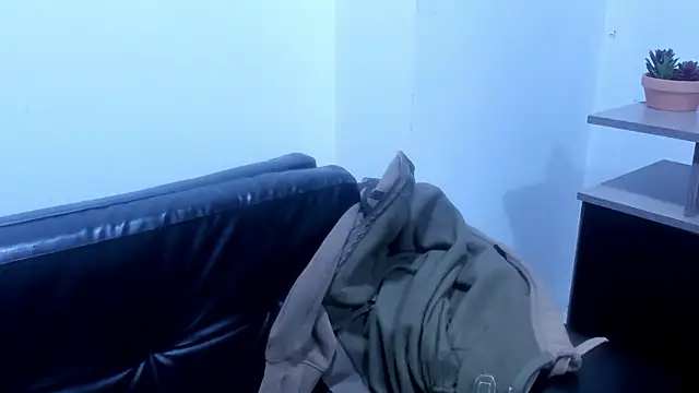 Вебкам-шоу KiaraaBlack