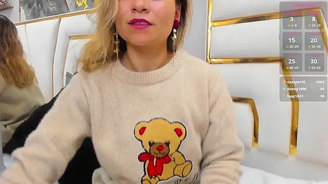 NalaRosse Adlı Modelin Canlı XXX Sohbeti