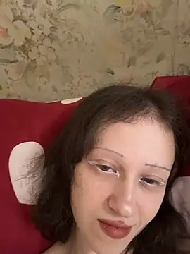 AmanitaXXX69 Adlı Modelin Canlı XXX Sohbeti
