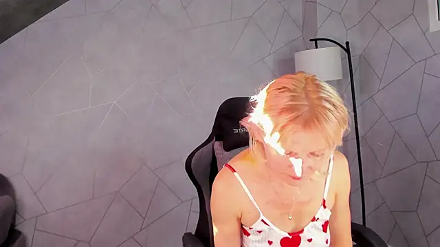 Živý XXX chat Julie_Lucas