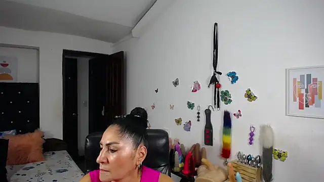 mature_bigboobs10 Live XXX Chat