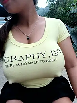 Rubyy_Nk Live XXX-chat