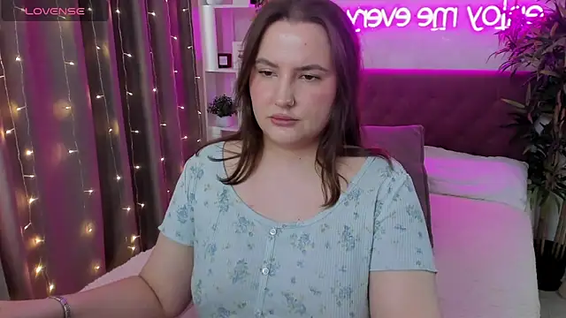 Chat XXX en directo de FeralPeach