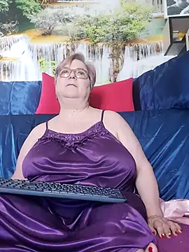 Chatroom XXX en direct de QueenPammy1