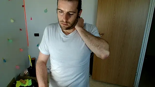 hei_69 লাইভ XXX চ্যাট