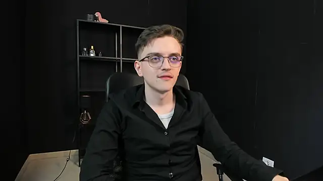 FelixStarkk Adlı Modelin Web Kamerası Şovu