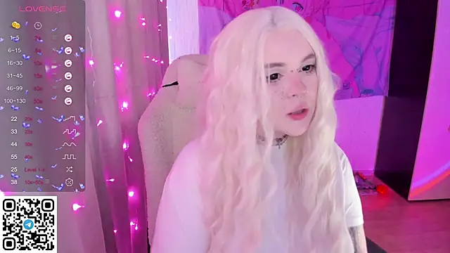 XXX chat uživo modela SelenaCute