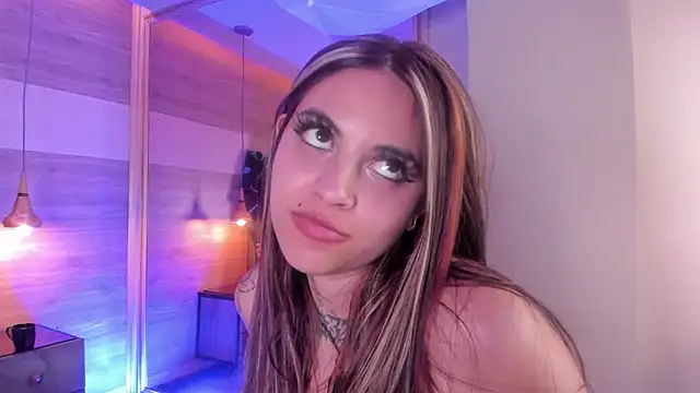Cori_Paige élő XXX-chatje