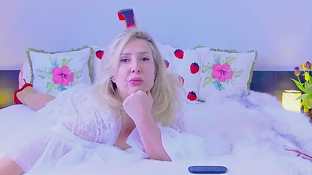 Show modela MariaRichi_ na web-kameri