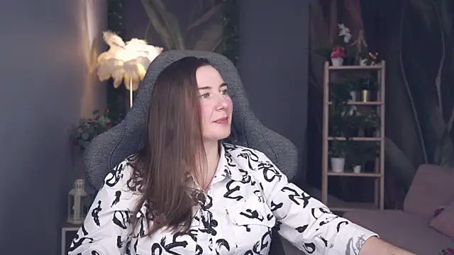 Golden_Dragon live XXX chat