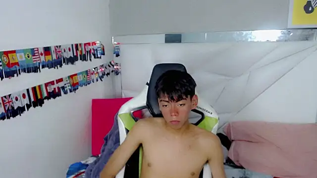 Liarr_ – Live XXX-chat