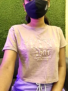 yhona_darling Pertunjukan Webcam