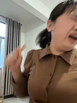 daaqnn 网络视讯表演