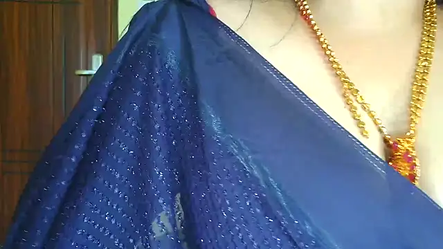 Mallu_MayaMadhav: вебкам-шоу