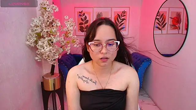 Shady_bug Chat XXX in diretta