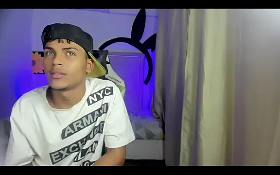 Chat XXX ao vivo de Angel_foxc_