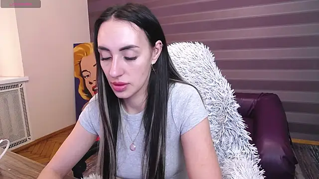 JenniferStone – Naživo XXX chat