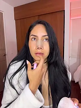 Онлайн чат XXX ArianaReynoldss