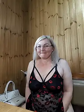 White-Chocolatte – Naživo XXX chat