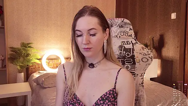 Hello_Lisha's Live XXX Chat