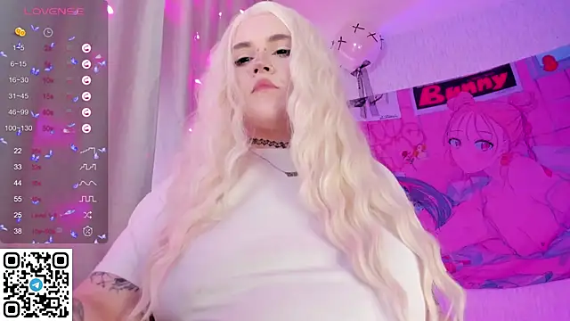 SelenaCute Chat XXX live