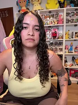 Sweet_sully__ Show in webcam
