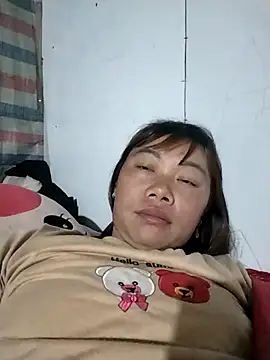 Bella-222's Live XXX Chat