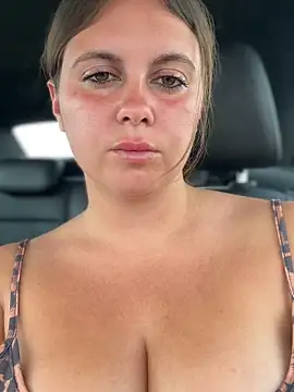 Czat XXX na żywo – Samantha_official