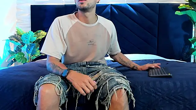 DrakeNeumann – Live XXX-chat