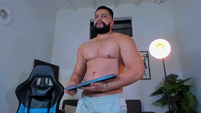 عرض كام Justin_kingX7