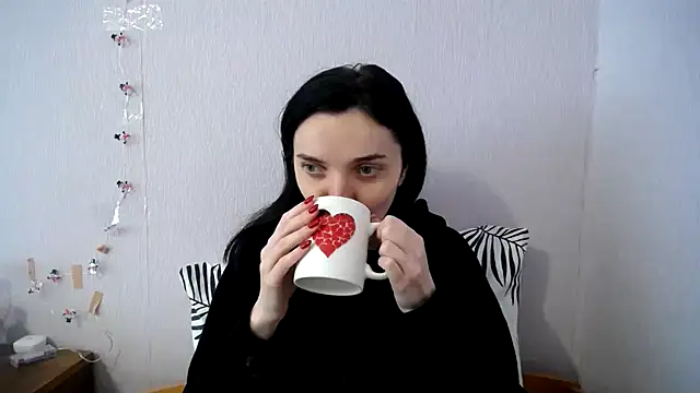 Shiny_gine: онлайн-секс-чат
