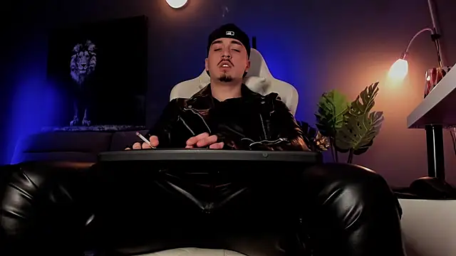 عرض كام uptomatty